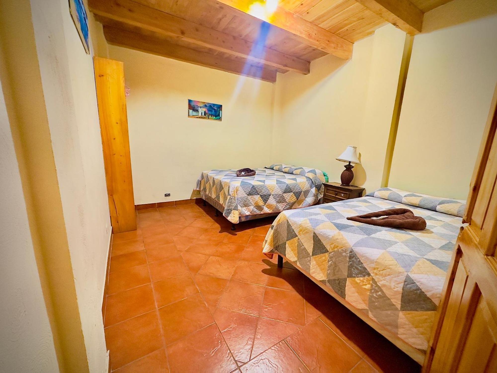 Hostal Dulces Suenos Panajachel Exterior foto